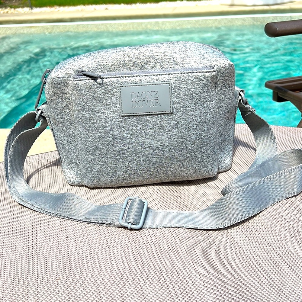 Dagne Dover Micah Crossbody, grey